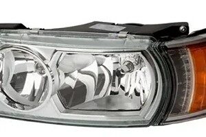 FAROL SCANIA SERIE P.G.R 2009 > 2019 - COM PISCA - LADO ESQUERDO